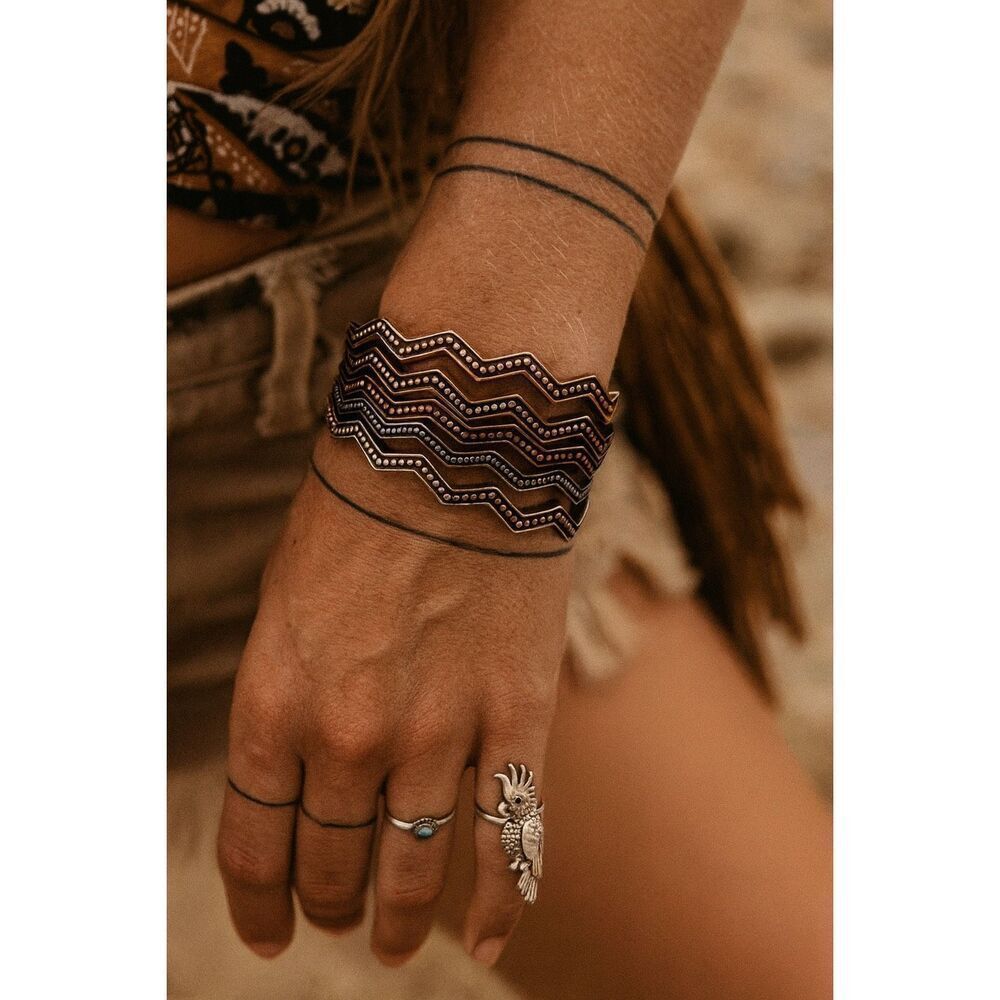 Set of 3 chevron bangles in silver gold copper colors by western wear